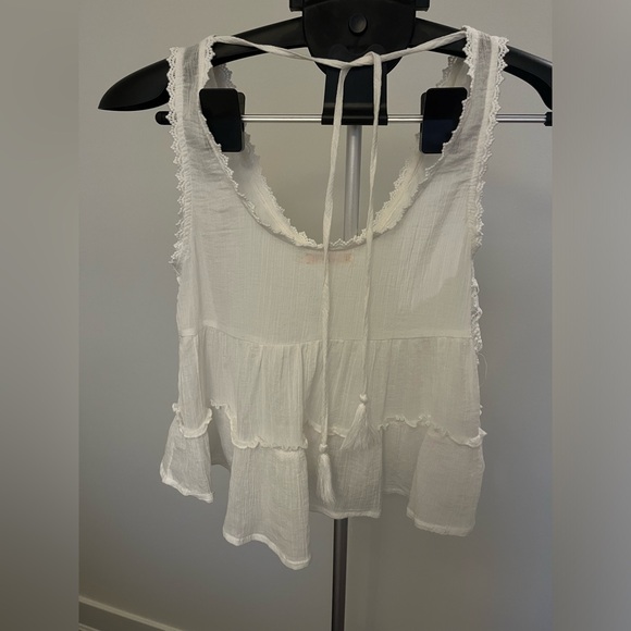 Francesca’s Morgan Crocheted Babydoll Top - Picture 6 of 8